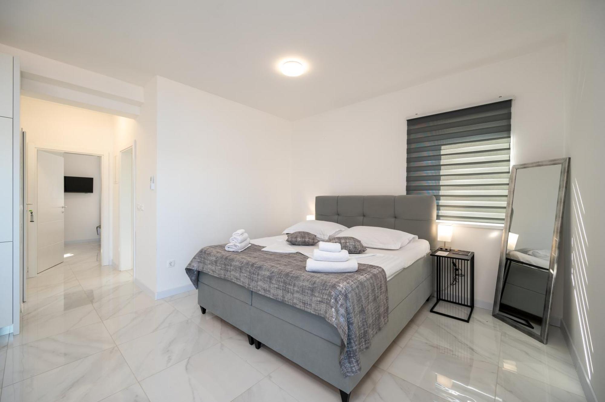 Apartments Filipo Trogir Buitenkant foto